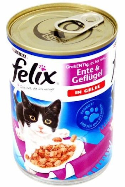 Easylift easy-open ends feature a generous gap between the can lid and tab for easier access to the cat food inside.