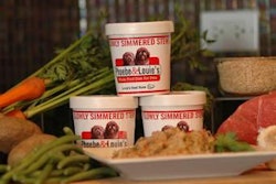 Phoebe & Louie's Fresh Homemade Dog Food uses locally sourced ingredients and popular superfoods, like coconut oil, apple cider vinegar, pink Himalayan sea salt, kale, pumpkin, raw honey, turmeric and sprouted seeds.