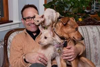 Popular pet journalist Steve Dale will open Petfood Forum 2014 with his keynote address.