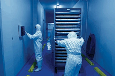 Solid state fermentation technology has proven to be a very efficient way to improve the nutritional value content of certain animal diets.