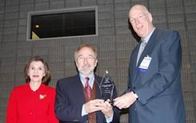 Beverly and Allen Evans, Evans Poultry, with Steve Willardsen, chairman USPOULTRY.