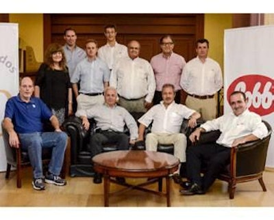 Cortes&iacute;a de Cobb-Vantress | Grandes personalidades de ambas empresas asistieron al evento en Argentina.