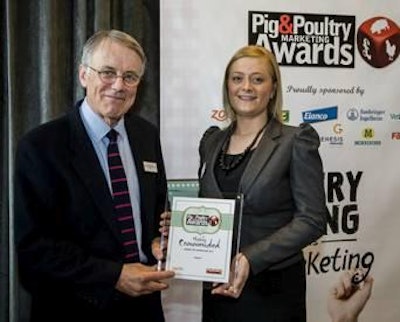 Debra Malcolm accepts the Pig and Poultry Marketing award for Aviagen.