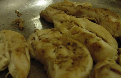 Oman's ban on poultry and poultry products from the U.S. has been lifted. | Ulysses, Freeimages.com