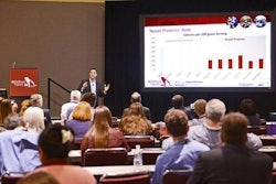 Mark Mendal of Pet Proteins presents a technical session during a previous Petfood Forum. For Petfood Forum 2017, organizers are seeking abstracts for noncommercial presentations, due September 30, 2016. l John Grossman, Images Photographics