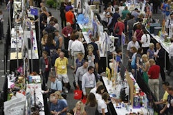 The show floor of SuperZoo 2016 | courtesy of World Pet Association