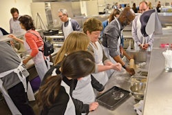 Petfood Innovation Workshop offered hands-on learning about pet food new product development. l John Grossman, Images Photographics