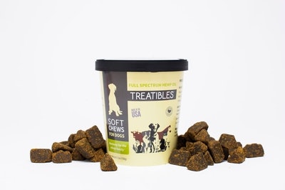 Treatibles Soft Chews with hemp oil for cats and dogs