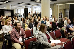 The Petfood Forum Student Program attracts students studying companion animal nutrition and other pet food industry-related fields in order to expose them to the industry in general and potential future employers in particular. | Photo by John Grossman