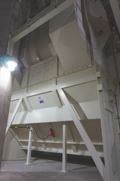 After leaving the Hayes & Stolz 12-ton mixer, the mix moves to the mash feeder or to the pelleting tower. (Jackie Roembke)