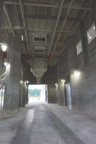 The feed mill features dual finished feed loadout driveways, fed by a 30-bin, 4,400-ton loadout system. (Jackie Roembke)