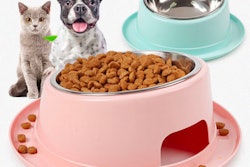 E-commerce provides a profitable outlet for the Chinese pet food market. | Photo courtesy Aliexpress/Alibaba