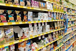 The cat and dog food toppers/mixers/add-ins segment still has plenty of potential for those looking to expand their offerings to a customer base increasingly interested in customizing their pets’ meals. | (Photo by Andrea Gantz | WATT Global Media)