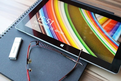 Tablet 600649 1920