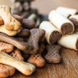 Extrusion experts must play their part in meeting pet food industry sustainability goals. | (sanjagrujic | iStock.com)