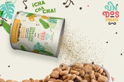 The ¡Cha-cha-Shakers! saltshaker-type package is an innovative feature that facilitates storage and use, avoiding waste and the messiness caused by wet toppers. Courtesy of Petmarkt