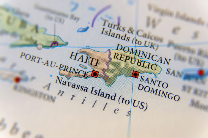 Geographic Haiti And Dominican Republic Map Close