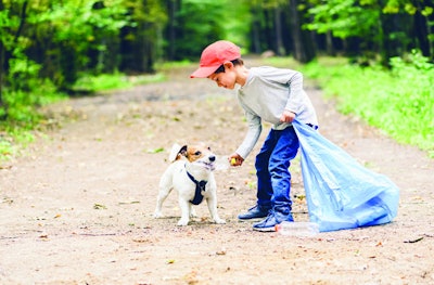 As pet owners become more savvy with their ecological demands, pet food packaging continues to be the front line of the sustainability trend. | (Alexei Maximenko | iStock.com)