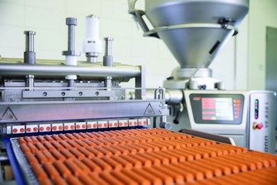 Automation is playing a significant role in the modern pet food production process. | Photo by Handtmann