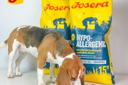 Josera’s product portfolio includes a wide range of wet and dry pet food products for dogs and cats.