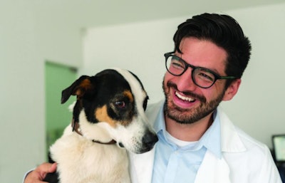 dog-at-veterinarian