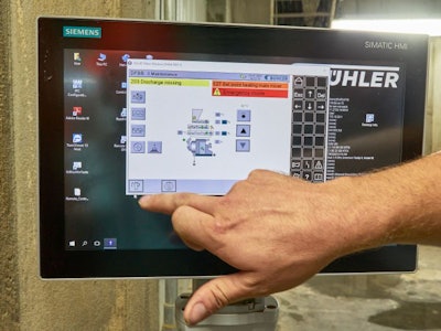The Feed Technology Center at the University of Illinois is fully automated. (Ann Reus)