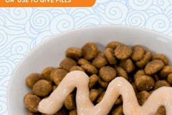 New pet foods displayed at Congreso Veterinario de León included Inaba's Churu wet cat treats, which can also serve as toppers.