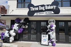 Three Dog Bakery Houston Grand Opening Outside