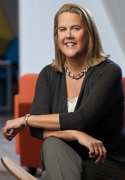 Nina Leigh Krueger casual headshot portrait