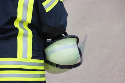 Fire Fighter With Helmet Pixabay 6 9 23