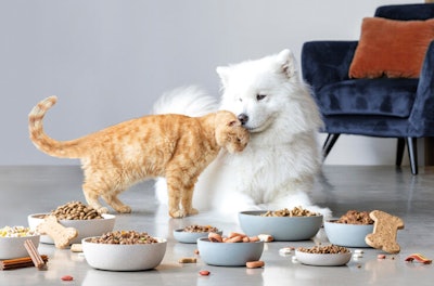 Dog And Cat United Pet Food
