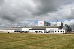 United Petfood plans to acquire Vital Petfood Group's (VPG) plant in Ølgod, Denmark.