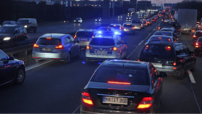 Highway With Heavy Traffic Kollinger Pixabay