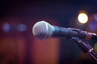 Microphone Nikolay Frolochkin Pixabay