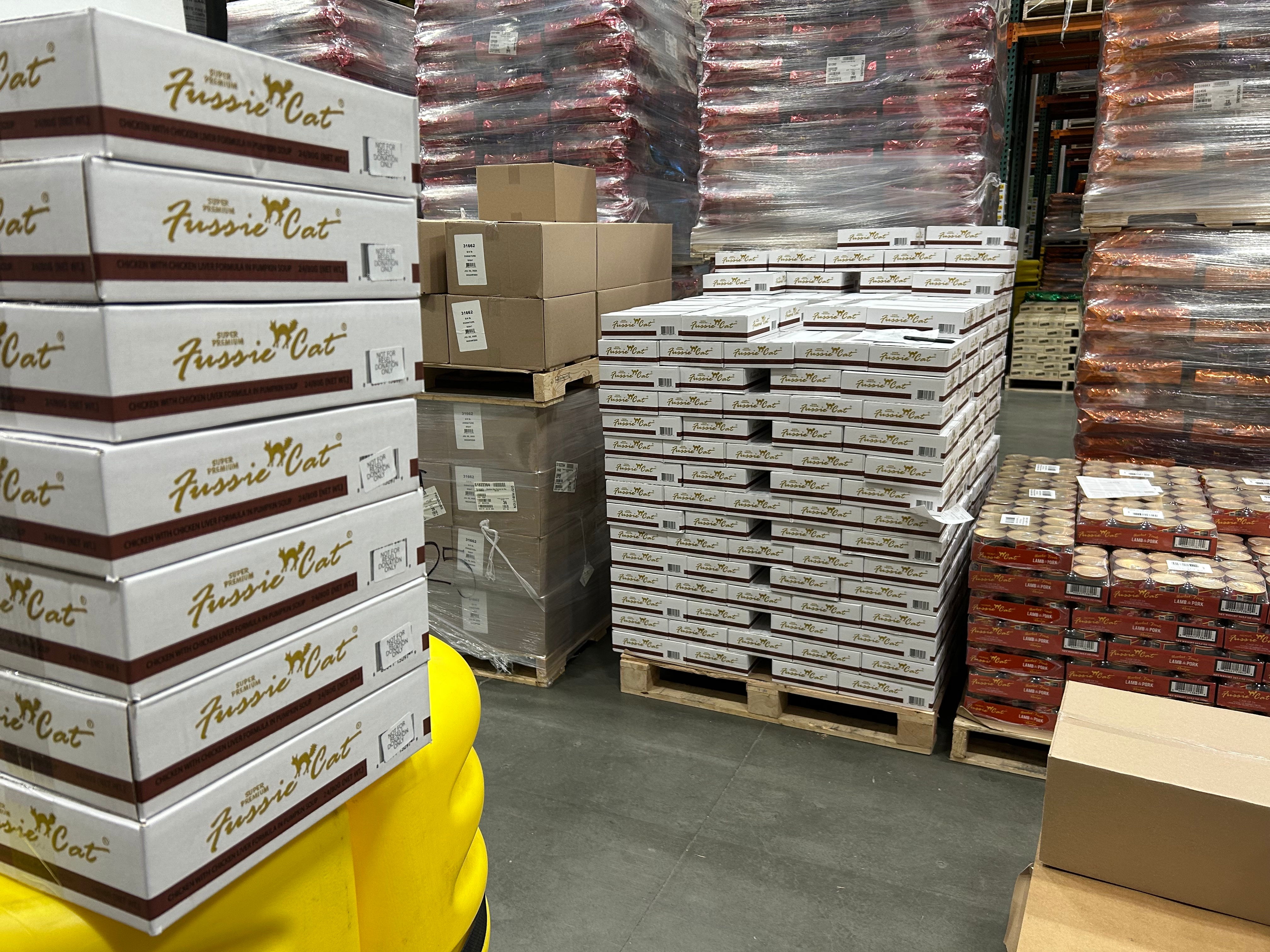 Pets Global has distributed over 11,000 pounds of wet and dry dog and cat food to help those impacted by the Los Angeles fires.