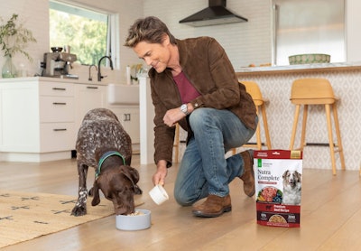 Rob Lowe partners with Ultimate Pet Nutrition founder Dr. Gary Richter to promote optimal pet health and nutrition.