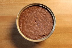 With its ability to improve texture, optimize ingredient use, and expand raw material options, high-moisture extrusion is set to play a crucial role in shaping the future of wet pet food manufacturing.