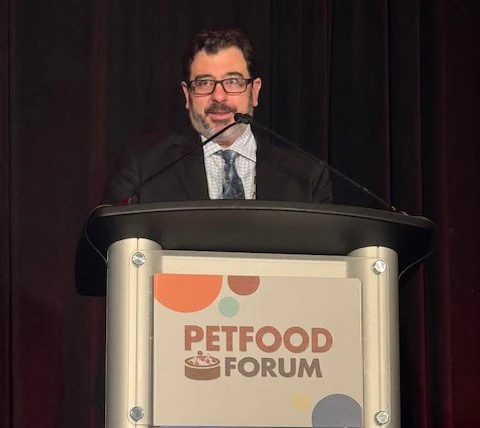 Pet Food Spending: Steady Growth in Uncertain Times Pet Food Spending: Steady Growth in Uncertain Times