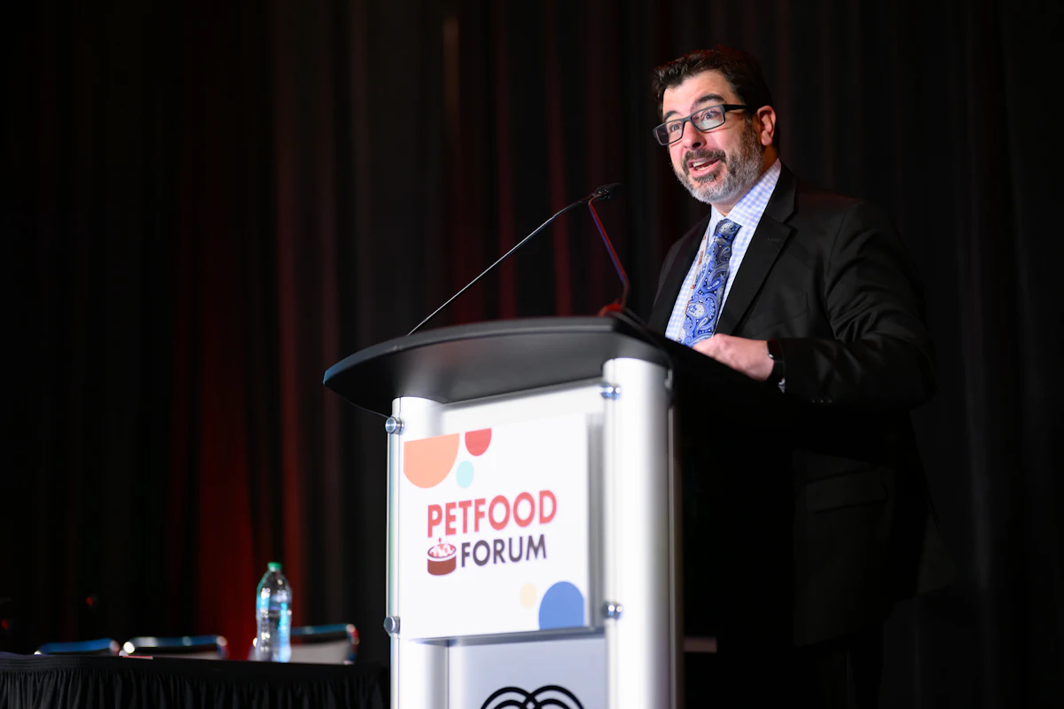 Pet Food Spending: Steady Growth in Uncertain Times Pet Food Spending: Steady Growth in Uncertain Times