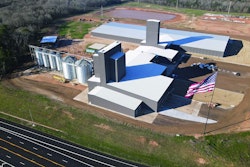 U.S. Pet Food co-founders Scott Glover and Antoine Albin did significant research to discover exactly what kind of pet food production plant they wanted to build in order to provide cost-effective, nutritionally superior dog and cat food.