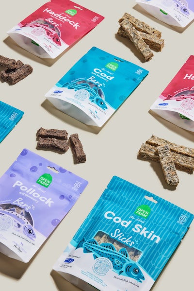 Open Farms Icelandic Group Flatlay