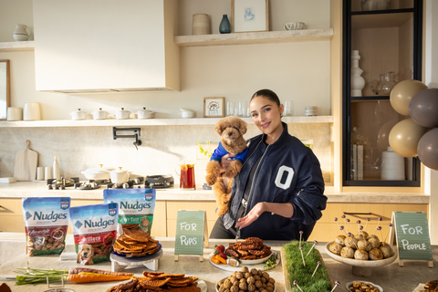 Blue Buffalo said its Nudges treats are made with real steak and chicken and crafted to look and taste just like the popular snacks humans love.