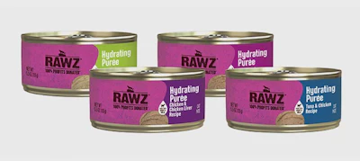 The Hydrating Purées are made with real chicken or fish, goat's milk and green mussels.